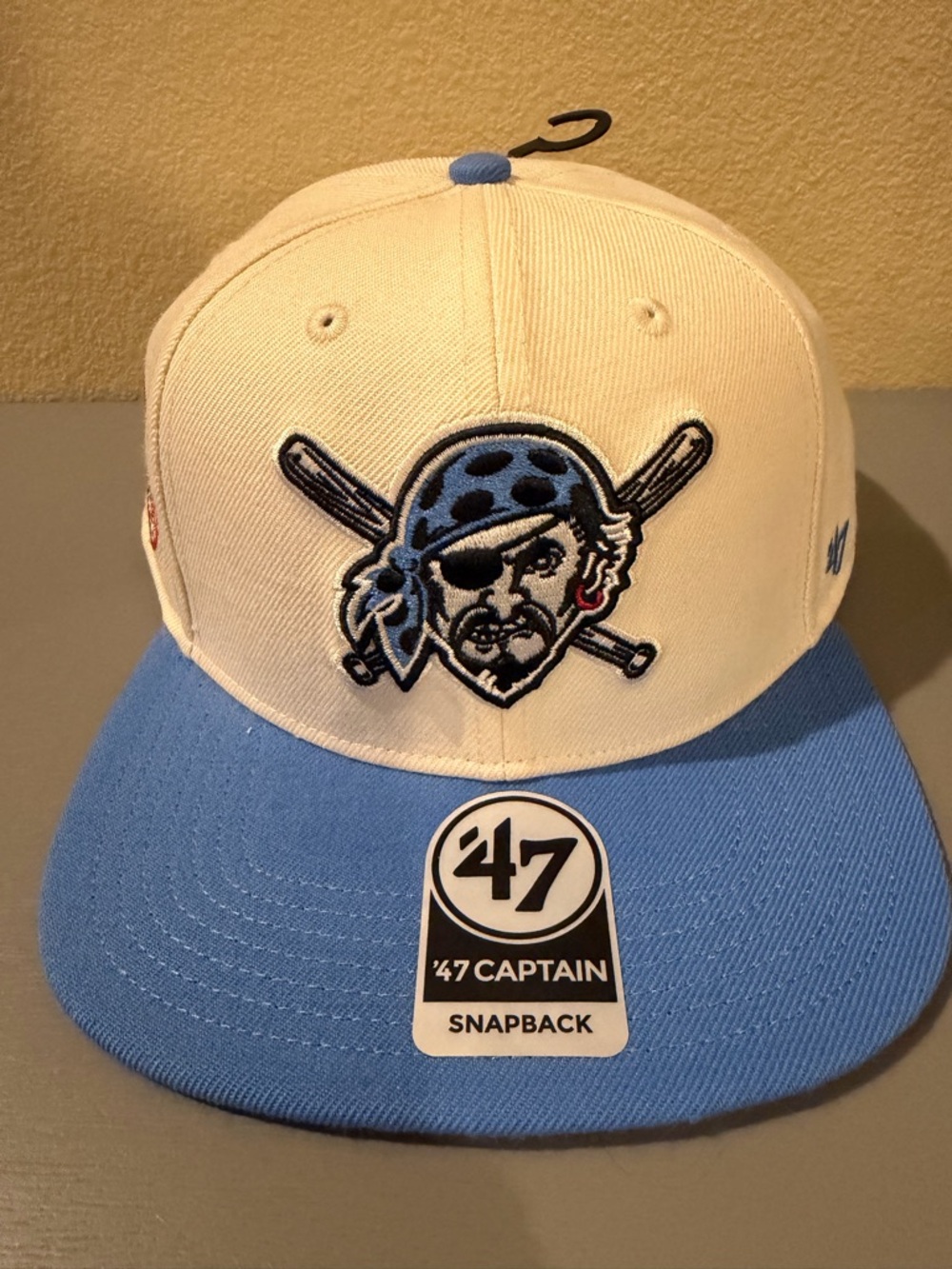 47 Brand Pittsburgh Pirates Snapback Cream Blue Captain Cap NWT Stadium Patch